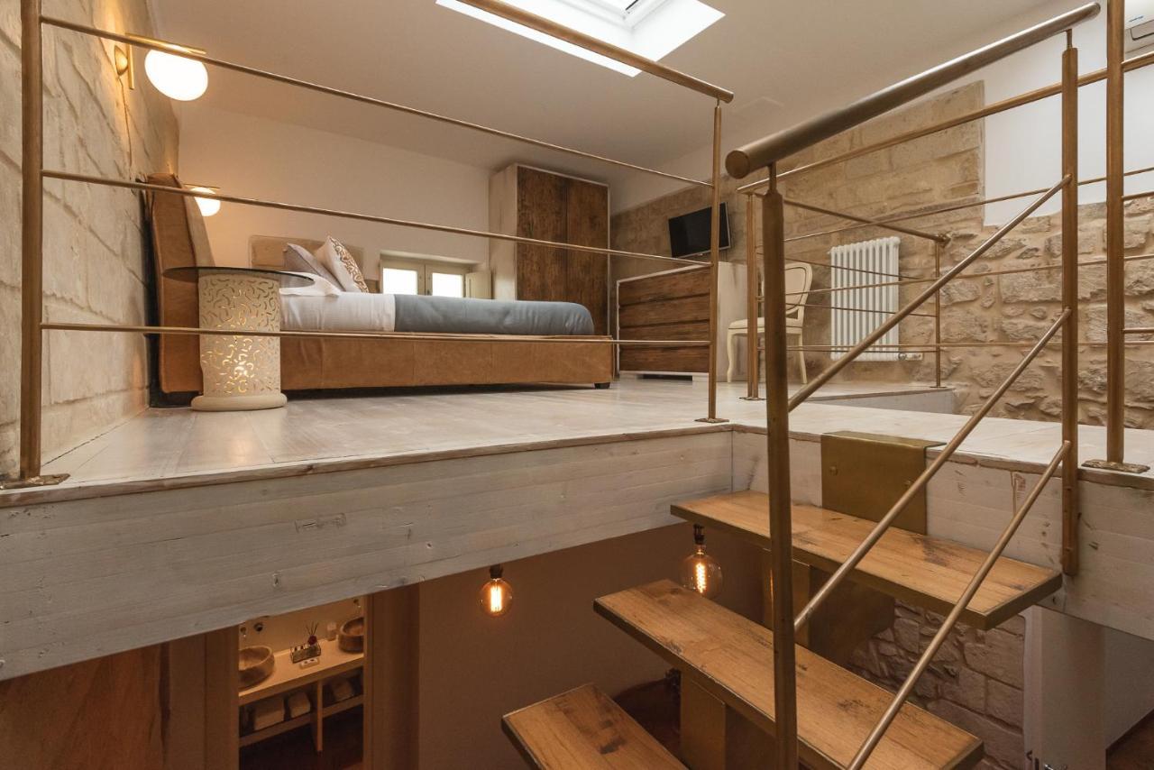Le Nicchie Luxury Rooms Lecce Eksteriør billede