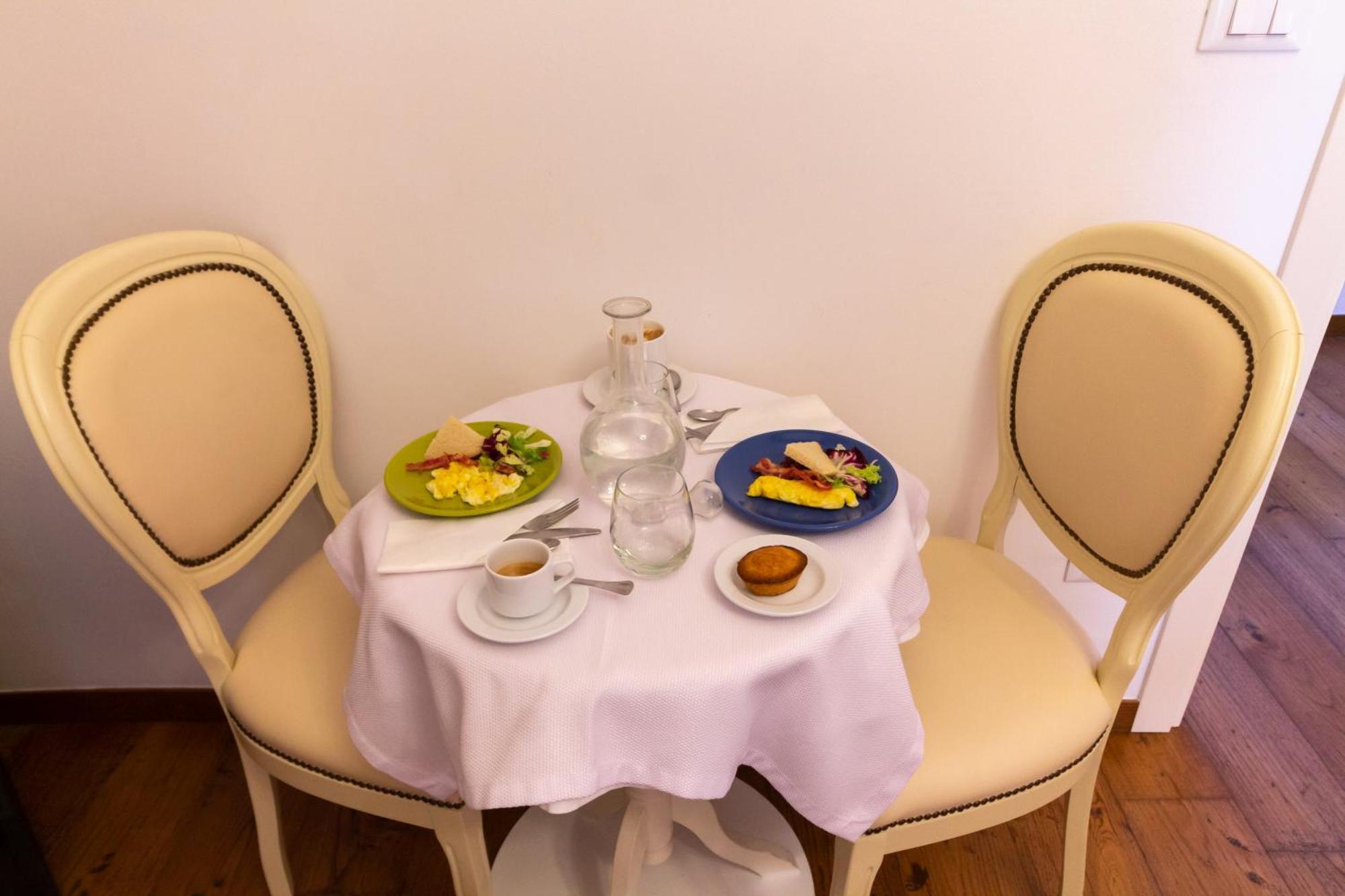 Le Nicchie Luxury Rooms Lecce Eksteriør billede