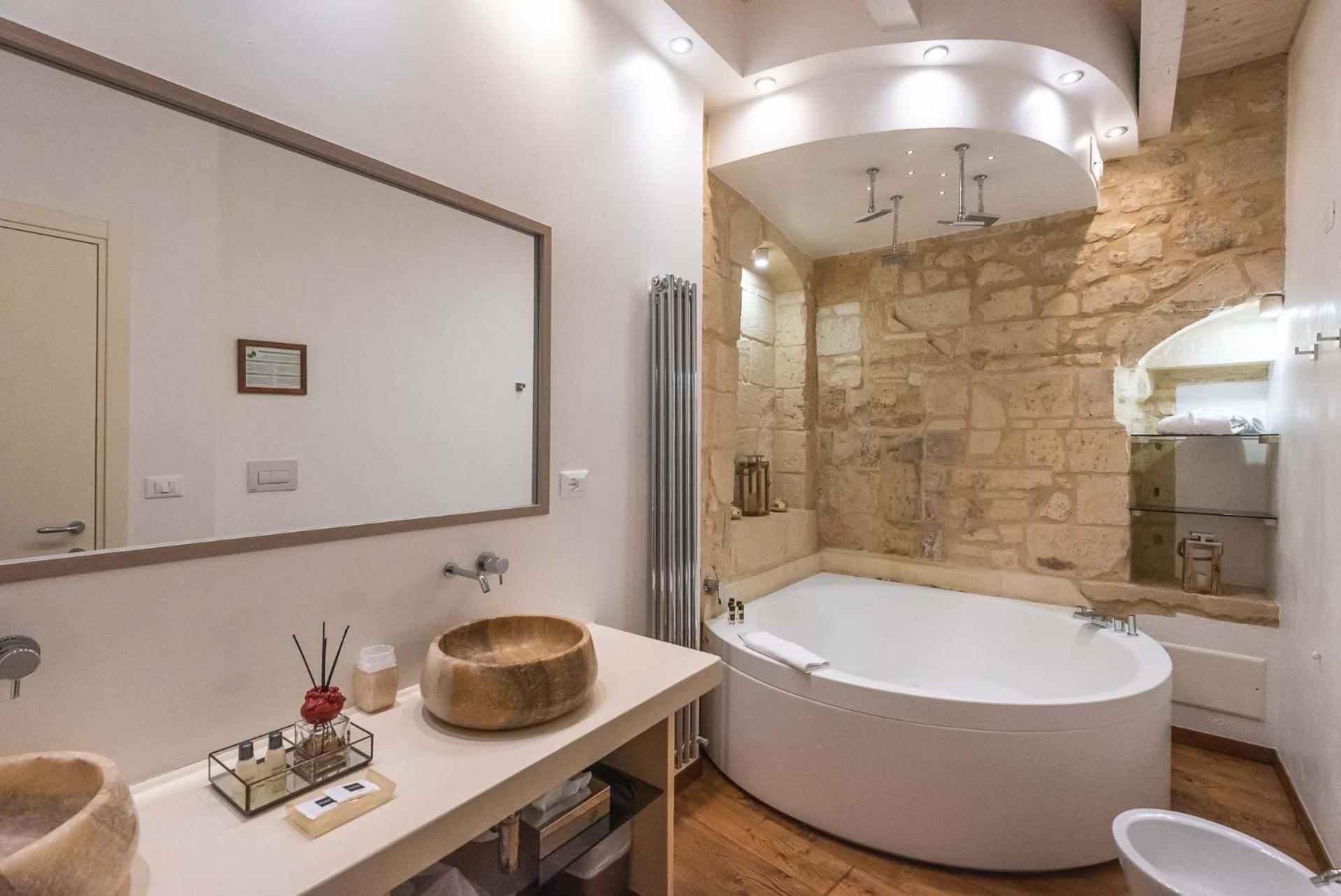 Le Nicchie Luxury Rooms Lecce Eksteriør billede